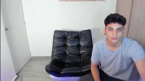 luxrx online show from May 2026 05:33:01 PM