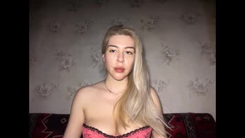 LuxSonyaStar online show from May 2026 08:18:02 PM