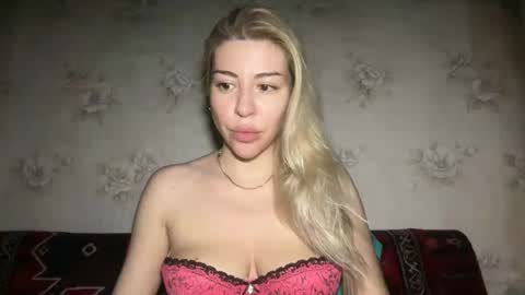 LuxSonyaStar online show from June 2026 08:22:02 PM