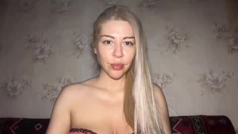LuxSonyaStar online show from June 2026 12:48:01 PM