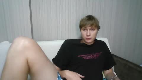 Snapshot of luxury_bob chatting on November 2025 06:41:02 PM luxury_bob online show from November 2025 06:41:02 PM