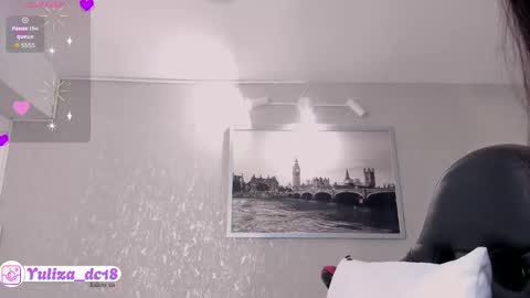 Snapshot of luxury_woman_ chatting on October 2025 02:45:01 AM online show from October 2025 02:45:01 AM