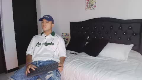 Snapshot of luxurymatthew chatting on July 2026 01:13:02 PM luxurymatthew online show from July 2026 01:13:02 PM