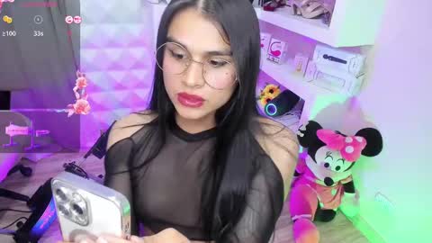 Snapshot of luz_celeste_ chatting on January 2025 01:54:01 AM Luz online show from January 2025 01:54:01 AM