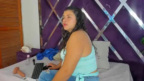 Snapshot of luzenaasm chatting on October 2025 03:59:02 AM luzenaasm online show from October 2025 03:59:02 AM