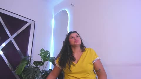 Snapshot of luzenaasm chatting on November 2025 04:22:02 AM luzenaasm online show from November 2025 04:22:02 AM