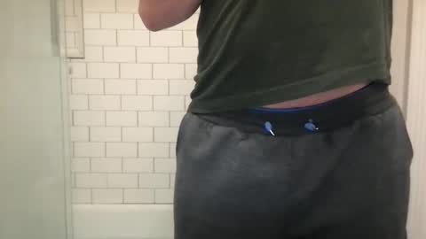 lvguynextdoor440656 online show from November 2025 08:49:01 PM