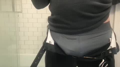 lvguynextdoor440656 online show from December 2025 02:28:02 AM