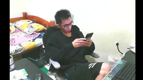 Snapshot of lvoe810930 chatting on January 2025 01:58:01 PM lvoe810930 online show from January 2025 01:58:01 PM