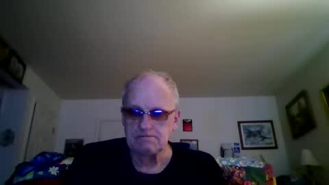 Snapshot of lwagner1276219781 chatting on February 2026 09:23:01 PM lwagner1276219781 online show from February 2026 09:23:01 PM