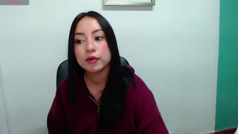 Snapshot of lya_levine chatting on March 2025 05:07:02 PM Lya online show from March 2025 05:07:02 PM