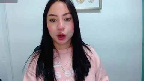 Snapshot of lya_levine chatting on March 2025 03:15:02 PM Lya online show from March 2025 03:15:02 PM