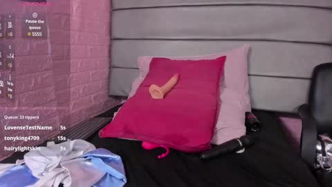 Lya   online show from March 2025 01:27:02 PM