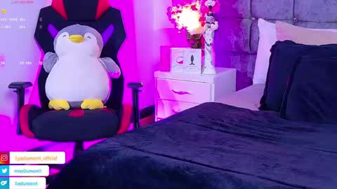 LYA online show from April 2026 07:38:02 PM