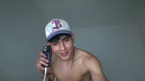 Snapshot of lyan_master_ chatting on October 2025 04:38:01 AM Lyan online show from October 2025 04:38:01 AM