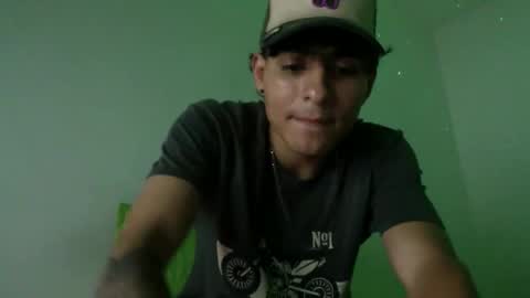 Lyan online show from November 2025 07:07:03 AM