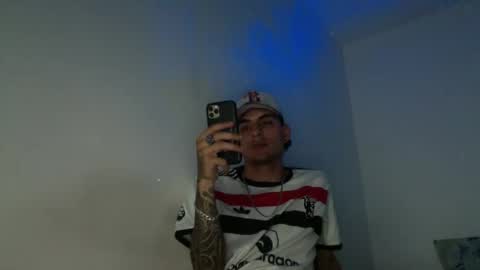 Lyan online show from November 2025 04:34:02 AM