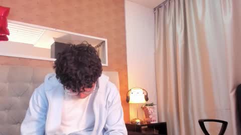 Lyan online show from March 2026 03:23:02 AM