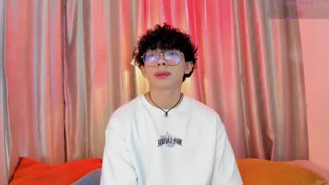 Lyan online show from May 2026 08:06:02 PM