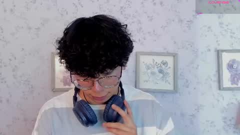 Lyan online show from June 2026 07:45:02 PM