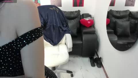 Snapshot of lycoris_ chatting on October 2025 08:48:01 PM Lycoris online show from October 2025 08:48:01 PM