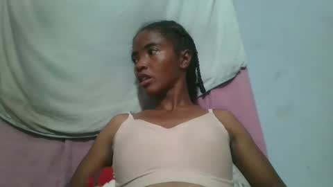 lydie856696 online show from April 2026 05:30:01 PM