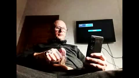Snapshot of lyelik chatting on February 2025 03:09:02 AM Alex online show from February 2025 03:09:02 AM