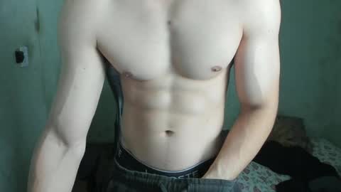 Snapshot of lyg7 chatting on April 2026 04:48:01 AM Gothdaddy online show from April 2026 04:48:01 AM