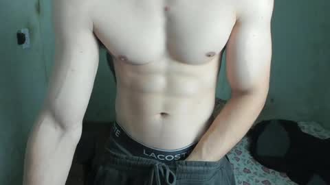 Snapshot of lyg7 chatting on April 2026 02:15:02 AM Gothdaddy online show from April 2026 02:15:02 AM