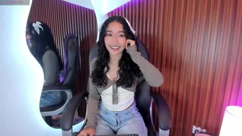 Lyhana Lee online show from September 2025 12:32:02 PM