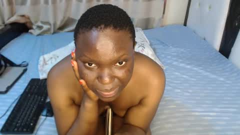 Snapshot of lyiajee chatting on October 2025 08:28:01 AM lyiajee online show from October 2025 08:28:01 AM