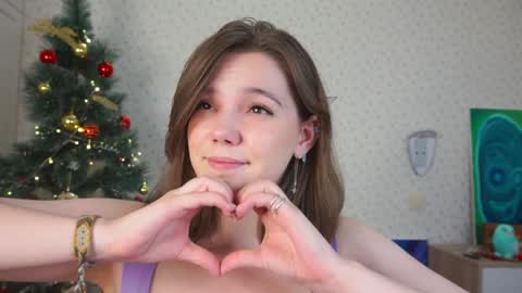 Snapshot of lyle_art chatting on December 2024 06:09:01 AM hi im Lyle online show from December 2024 06:09:01 AM