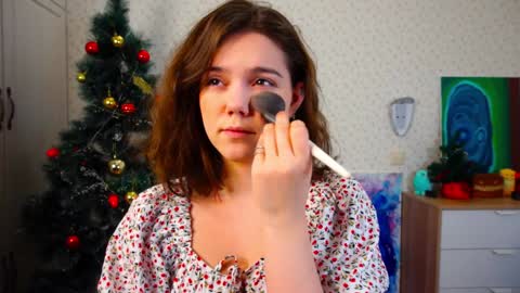 Snapshot of lyle_art chatting on January 2025 03:13:01 AM hi im Lyle online show from January 2025 03:13:01 AM