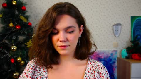 Snapshot of lyle_art chatting on January 2025 06:14:01 AM hi im Lyle online show from January 2025 06:14:01 AM