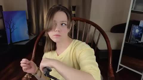 Snapshot of lyle_art chatting on March 2025 03:16:01 AM hi im Lyle online show from March 2025 03:16:01 AM