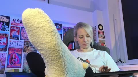 Snapshot of lylithskye chatting on January 2025 04:39:01 PM Lylith Skye NO NUDE model online show from January 2025 04:39:01 PM