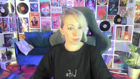 Snapshot of lylithskye chatting on January 2025 11:32:02 AM Lylith Skye NO NUDE model online show from January 2025 11:32:02 AM