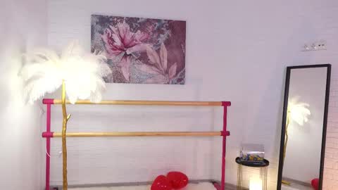 Snapshot of lyly_loveyou chatting on February 2025 05:41:01 AM Lyly online show from February 2025 05:41:01 AM