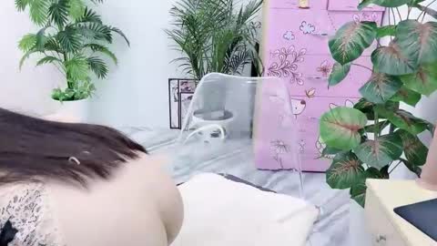 lyly_sweet97 online show from November 2025 01:27:02 AM