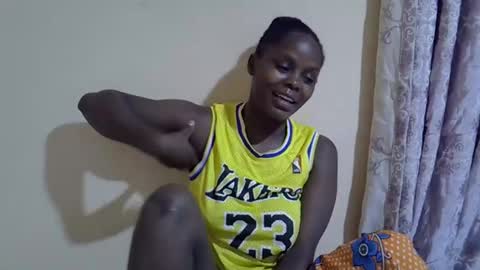 Snapshot of lyn_anna chatting on October 2025 07:47:02 PM lyn_anna online show from October 2025 07:47:02 PM