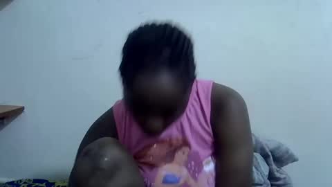 lyn_anna online show from June 2026 06:08:02 PM