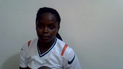Snapshot of lyn_anna chatting on July 2026 06:18:01 AM lyn_anna online show from July 2026 06:18:01 AM