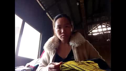 Snapshot of lyn_eva chatting on March 2026 02:06:01 AM lyn_eva online show from March 2026 02:06:01 AM