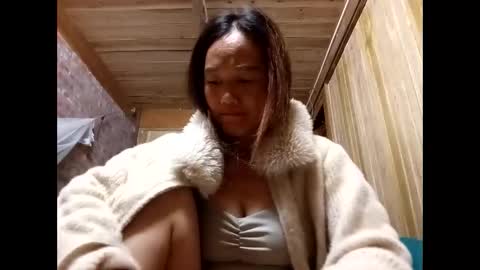 Snapshot of lyn_eva chatting on March 2026 10:22:01 PM lyn_eva online show from March 2026 10:22:01 PM