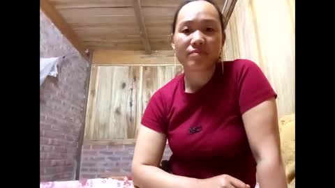 lyn_eva online show from May 2026 10:23:01 AM