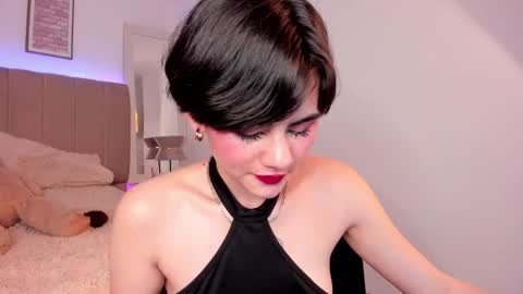 Snapshot of lyn_lebelle chatting on December 2024 01:16:02 PM Lyn online show from December 2024 01:16:02 PM