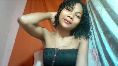 Snapshot of lyndah19 chatting on December 2025 08:08:02 AM lyndah19 online show from December 2025 08:08:02 AM