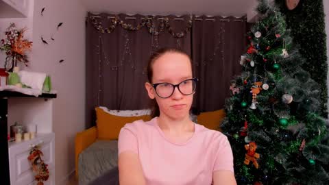 Sara online show from January 2025 07:17:02 PM