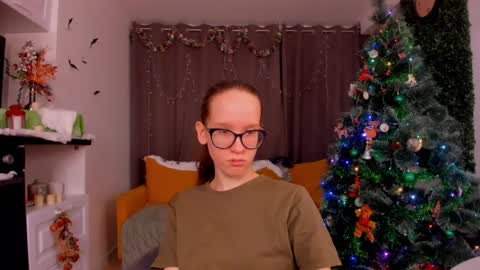 Sara online show from January 2025 04:37:02 PM