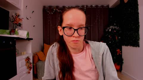 Sara online show from January 2025 07:32:01 PM
